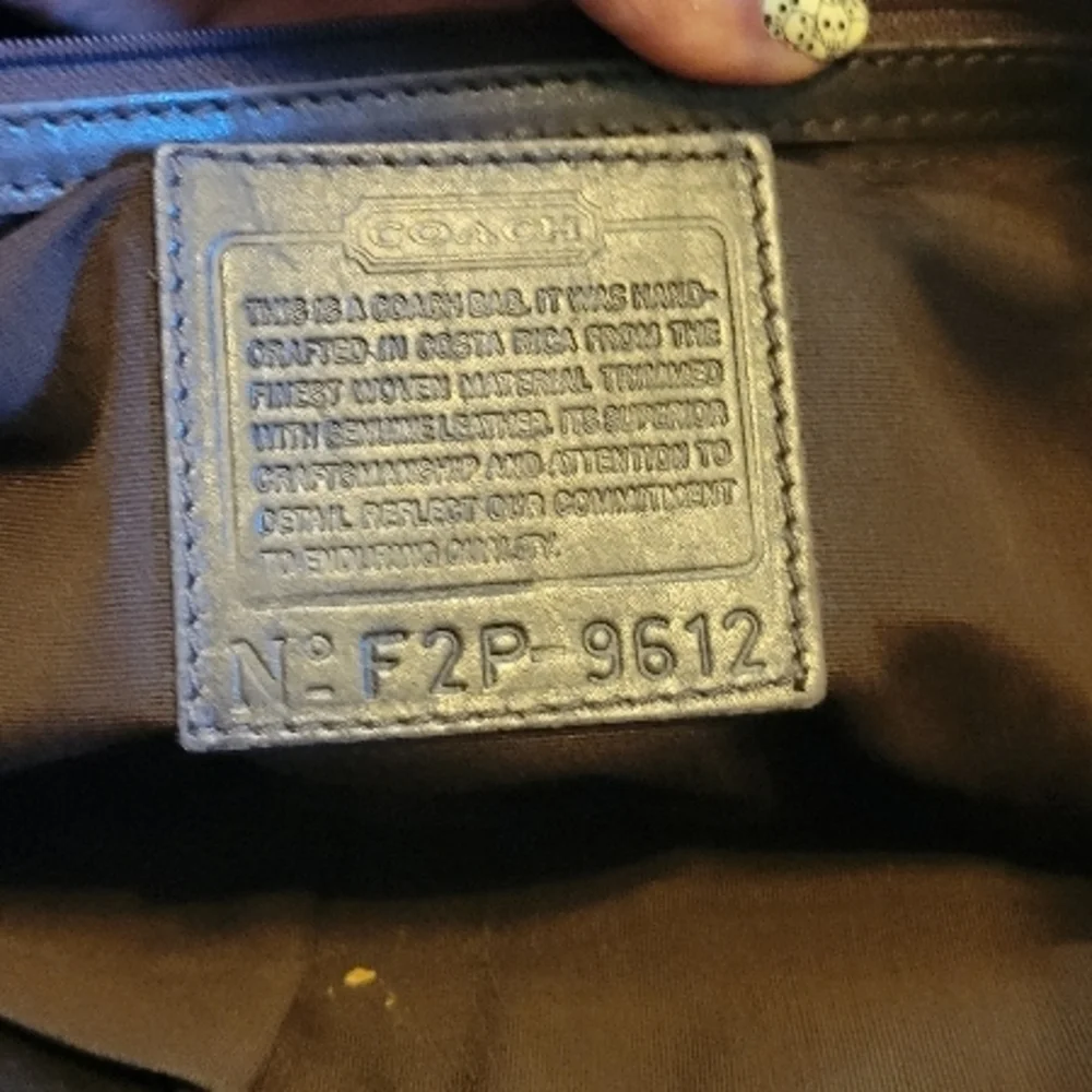 Plaid Tote Bag with Black Straps - Picture 6 of 6